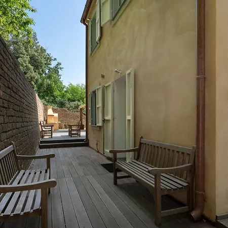 Casa Serra Villa Calci